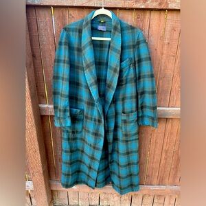 Pendleton 100% Virgin Wool Robe